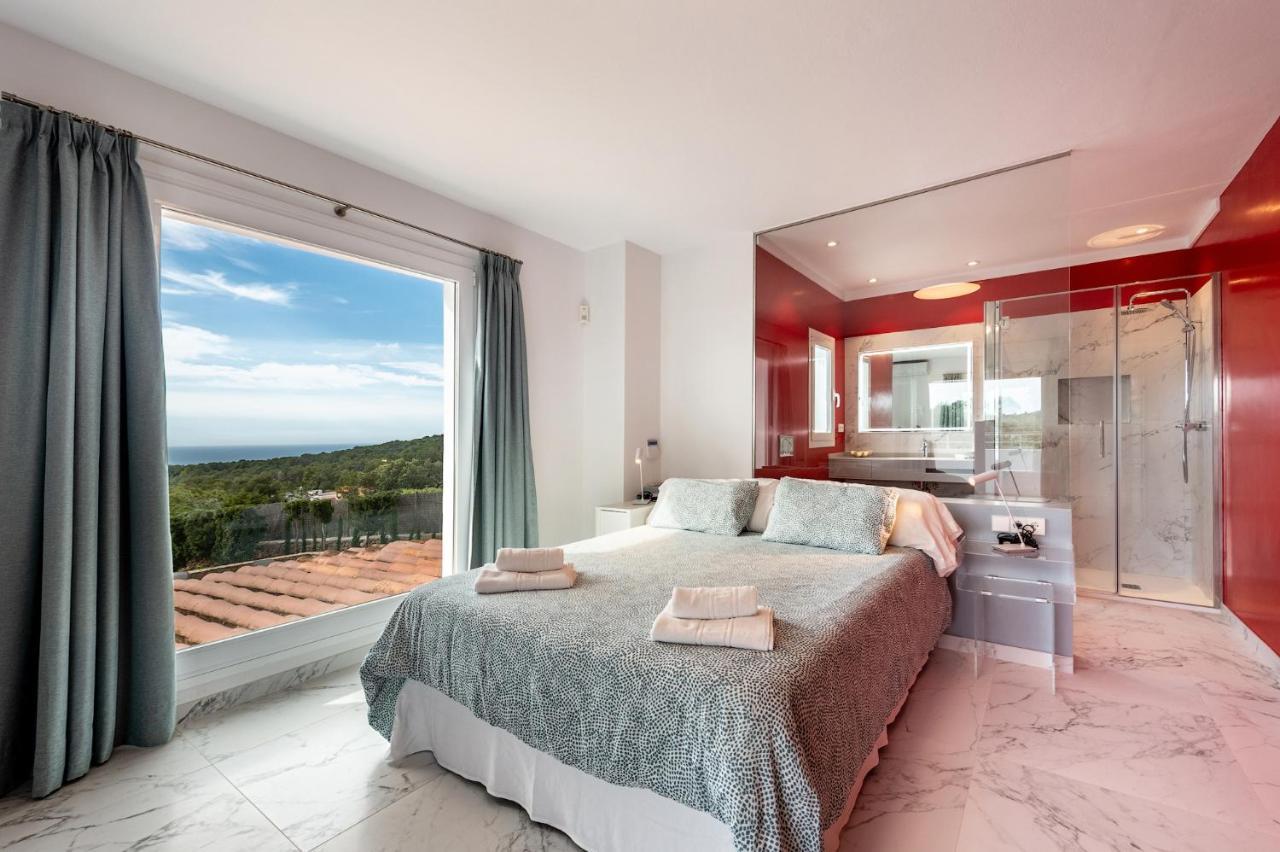Villa Can Joan I - Fantastic Sunset Views And Family Friendly - San Antonio  Exteriör bild