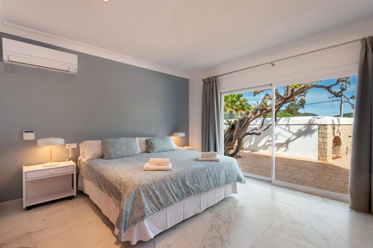 Villa Can Joan I - Fantastic Sunset Views And Family Friendly - San Antonio  Exteriör bild