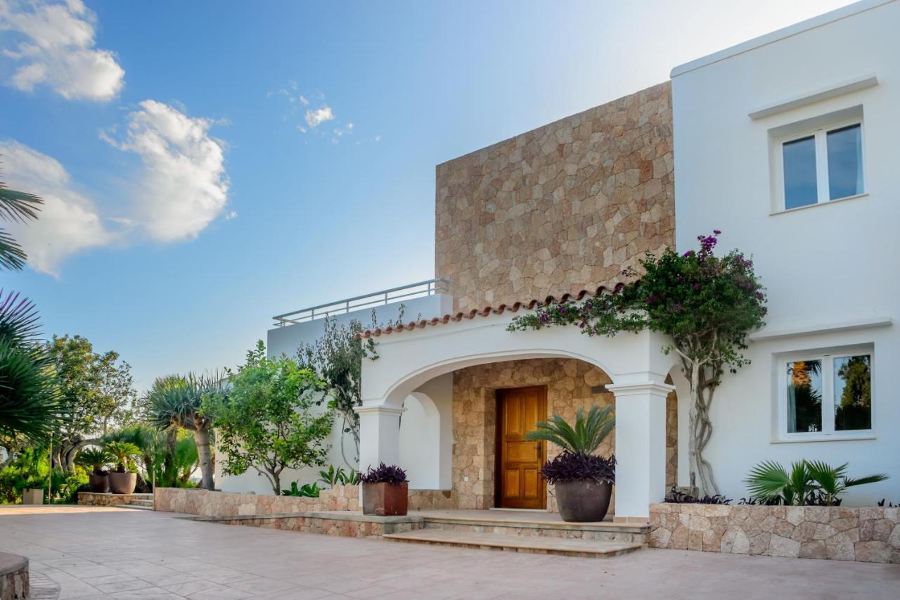 Villa Can Joan I - Fantastic Sunset Views And Family Friendly - San Antonio  Exteriör bild