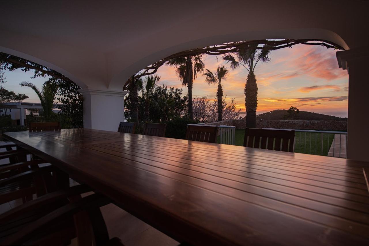 Villa Can Joan I - Fantastic Sunset Views And Family Friendly - San Antonio  Exteriör bild