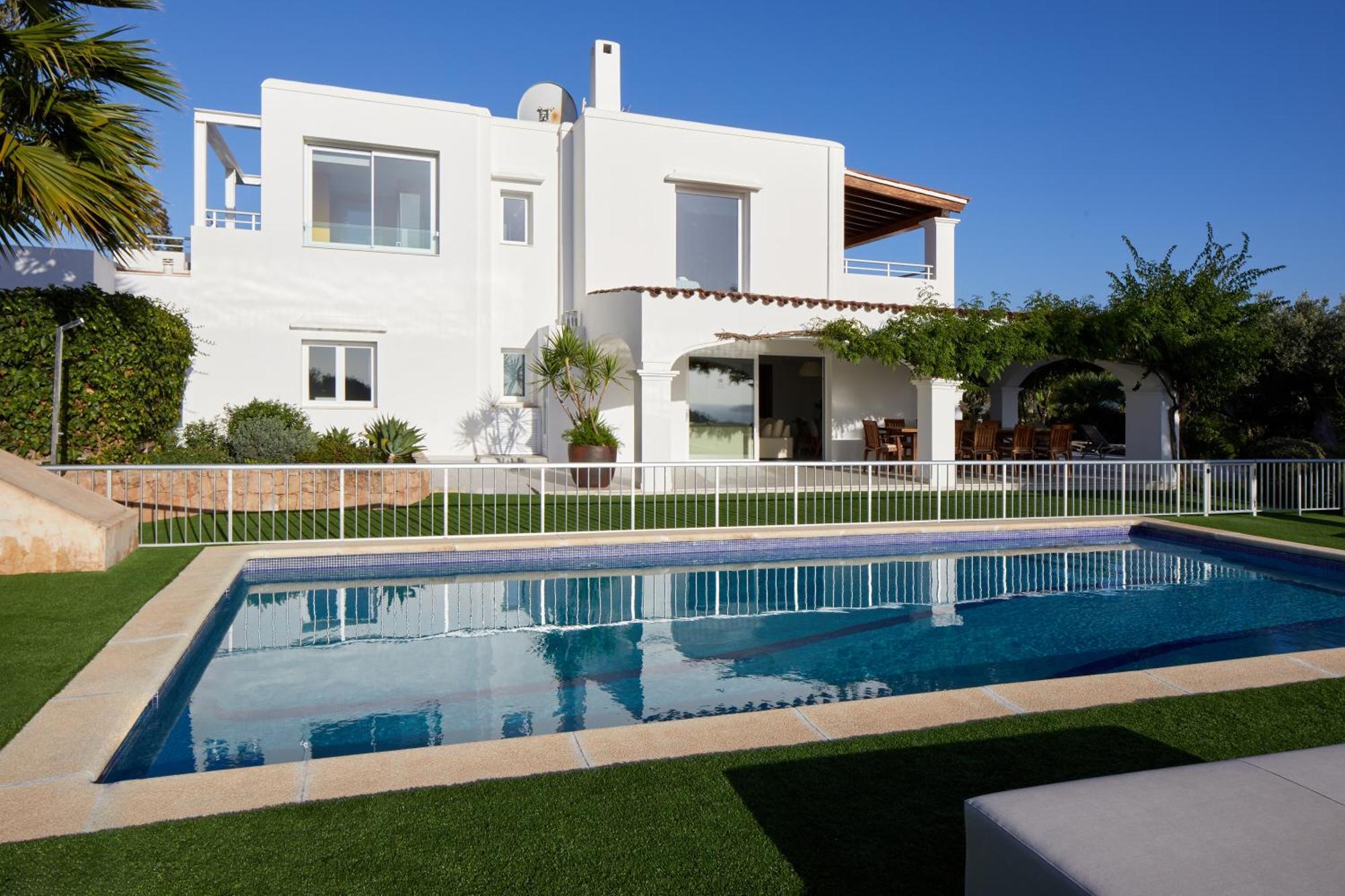 Villa Can Joan I - Fantastic Sunset Views And Family Friendly - San Antonio  Exteriör bild